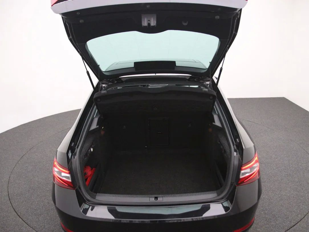 Skoda Superb | 33