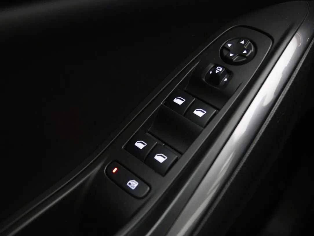 Opel Grandland X | 25