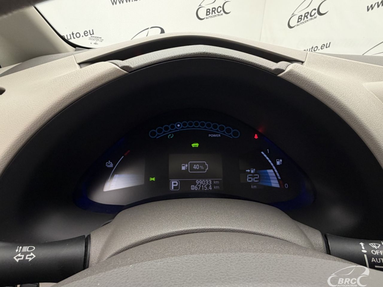 Nissan Leaf | 32