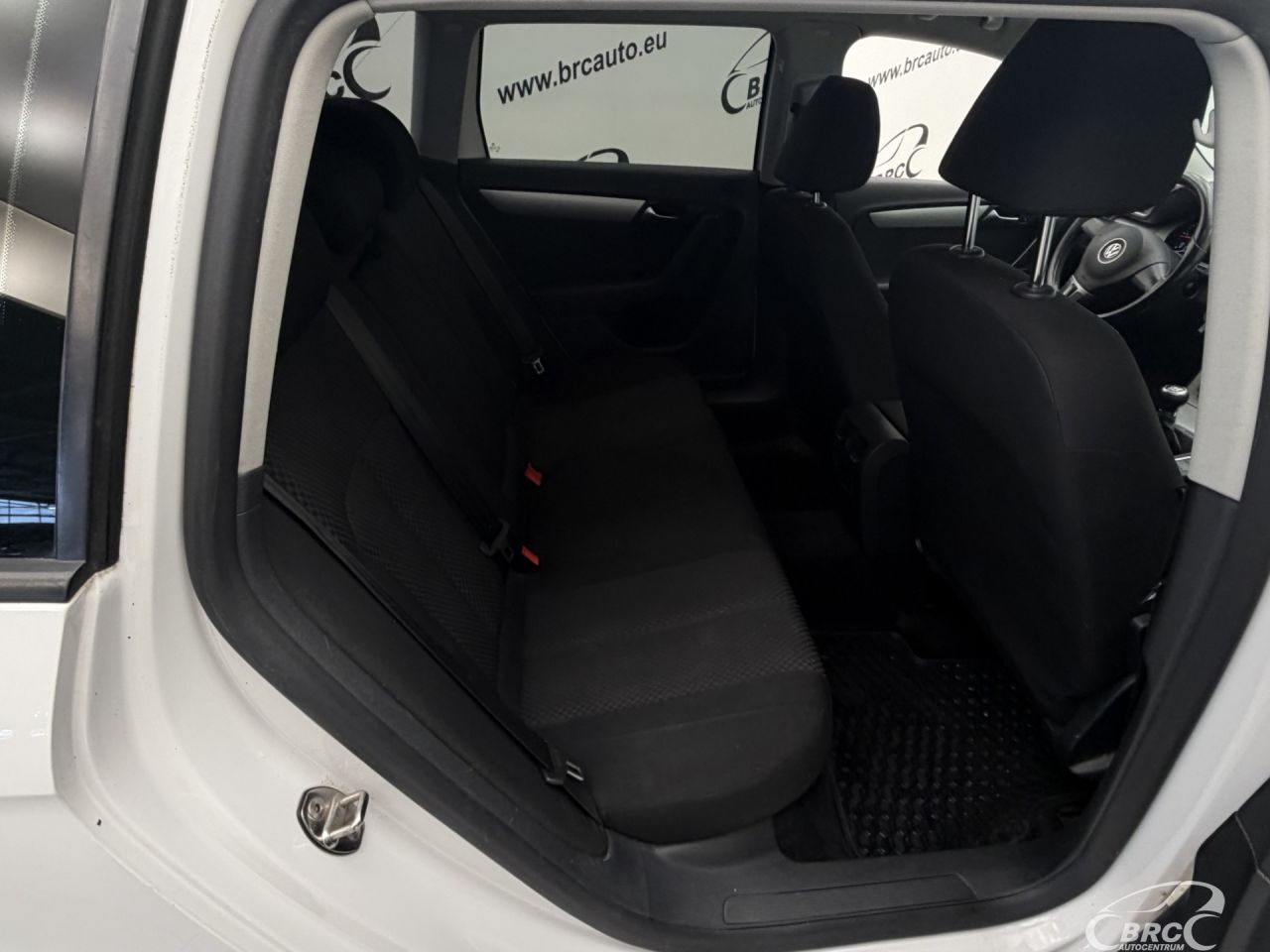 Volkswagen Passat | 17