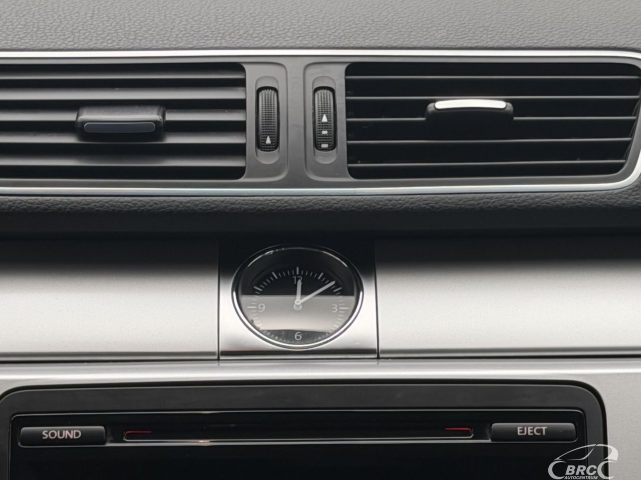 Volkswagen Passat | 26