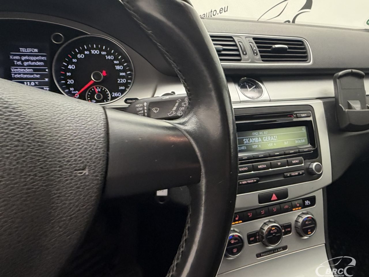 Volkswagen Passat | 25