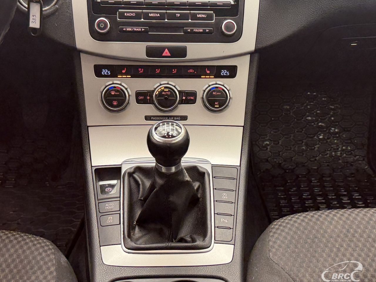 Volkswagen Passat | 15