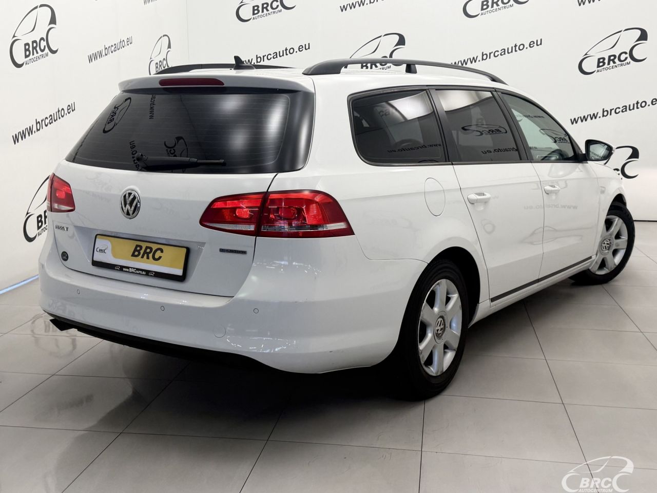 Volkswagen Passat | 76