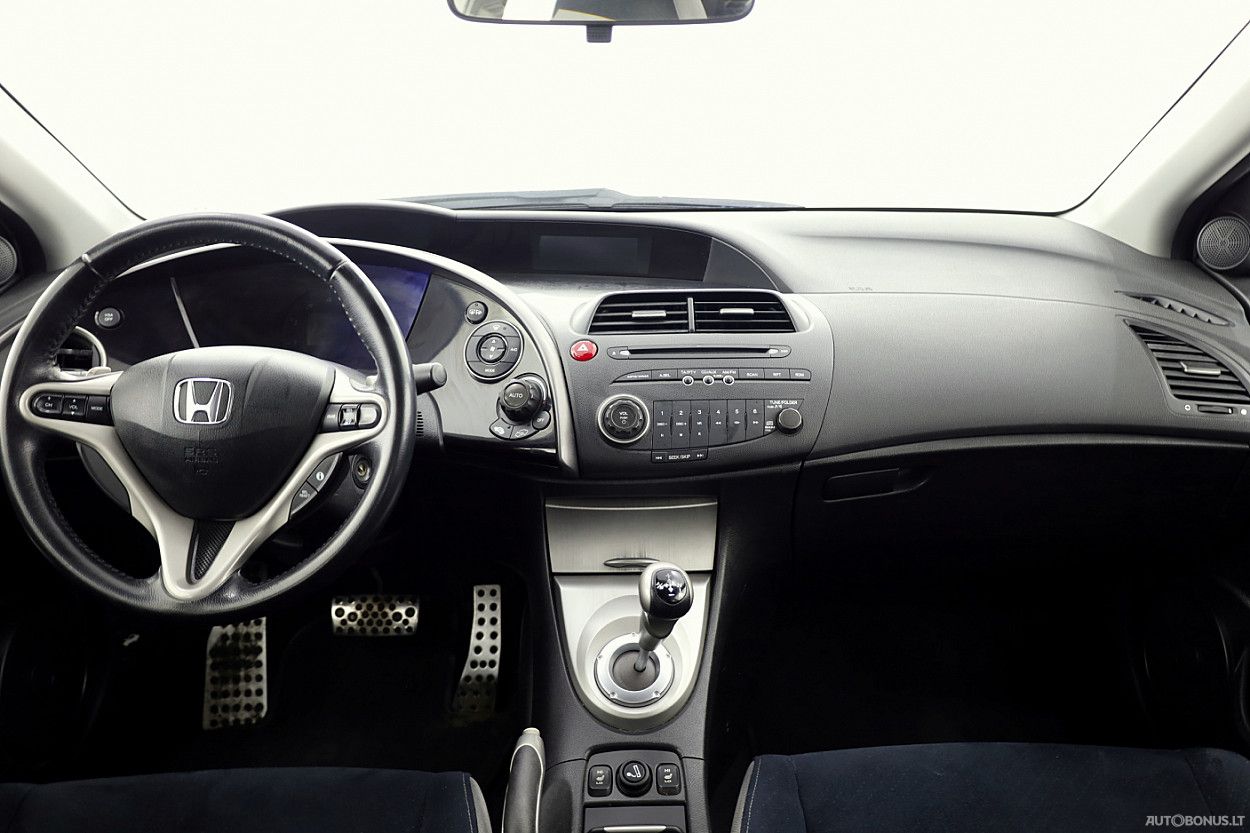 Honda Civic | 4