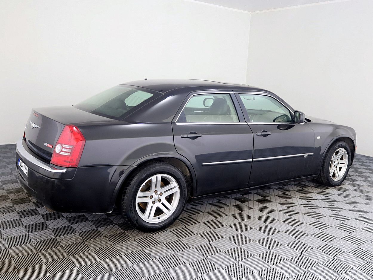 Chrysler 300 | 2