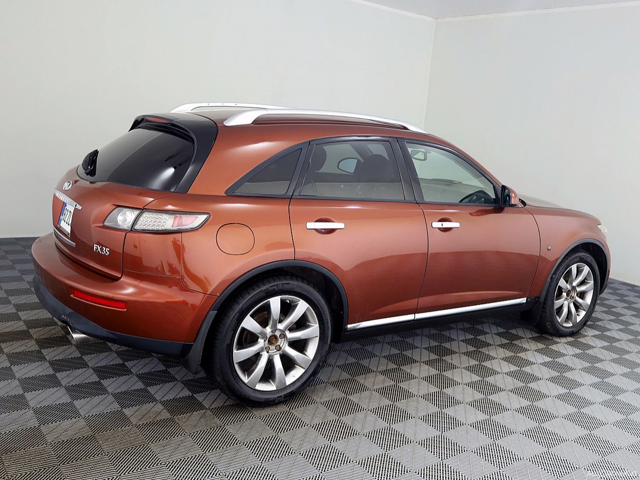 Infiniti FX35 | 2