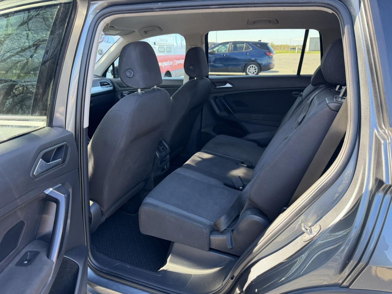 Volkswagen Tiguan | 14