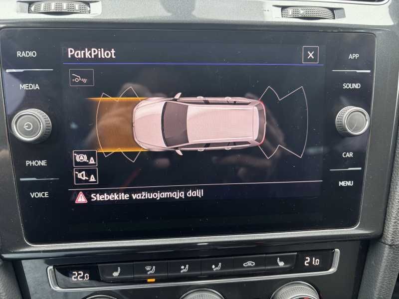 Volkswagen Golf | 11