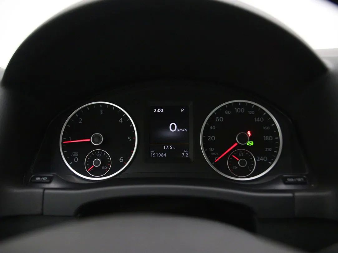 Volkswagen Tiguan | 18