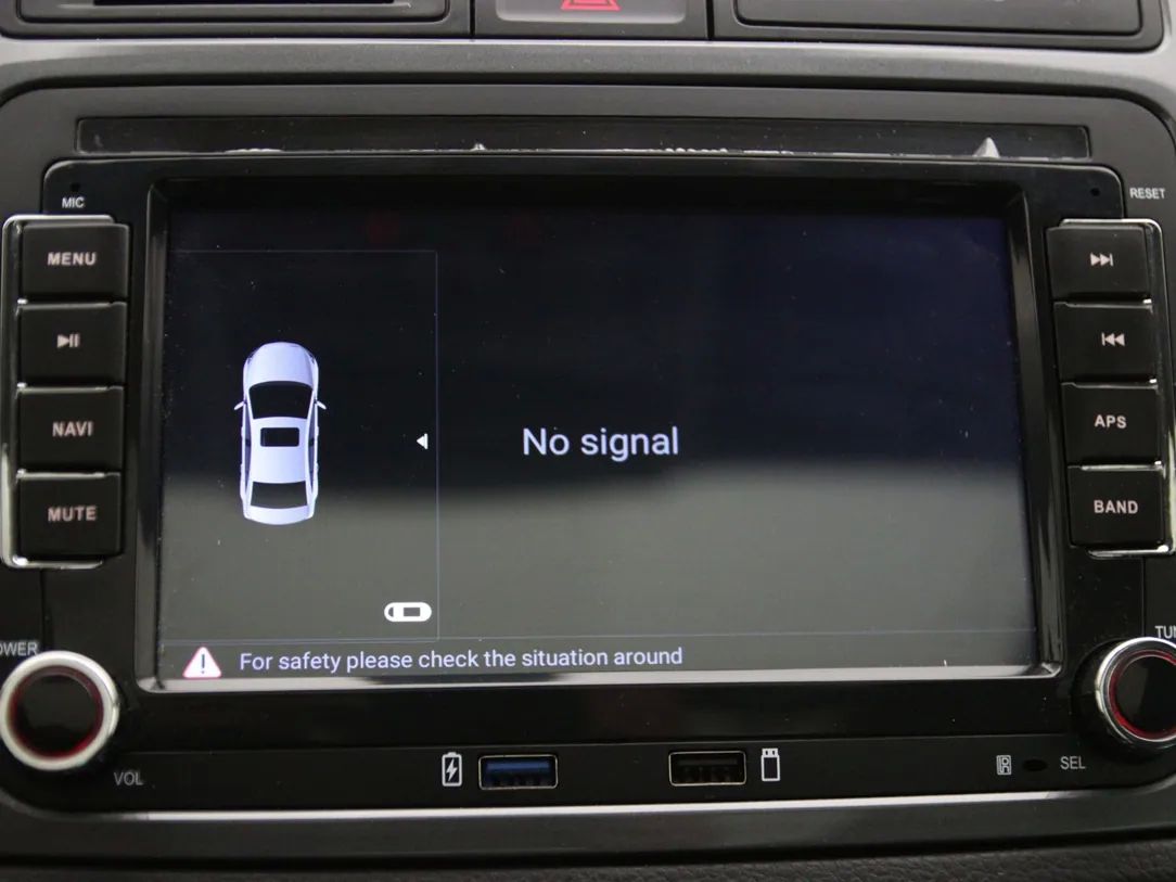 Volkswagen Tiguan | 23