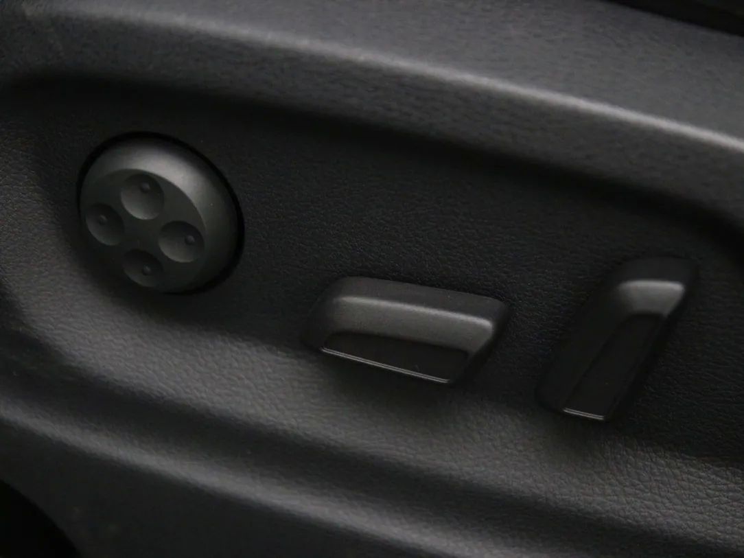 Volkswagen Tiguan | 31