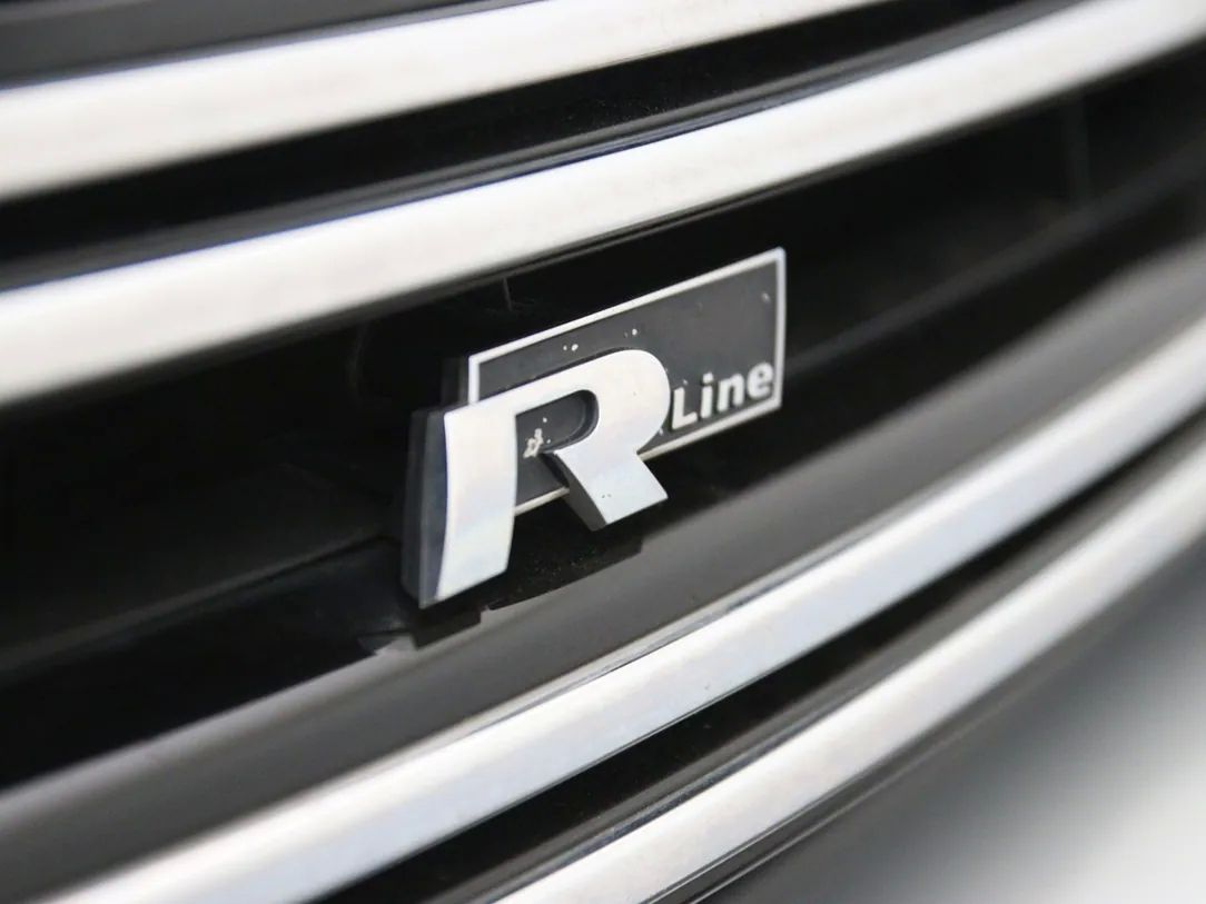 Volkswagen Tiguan | 29