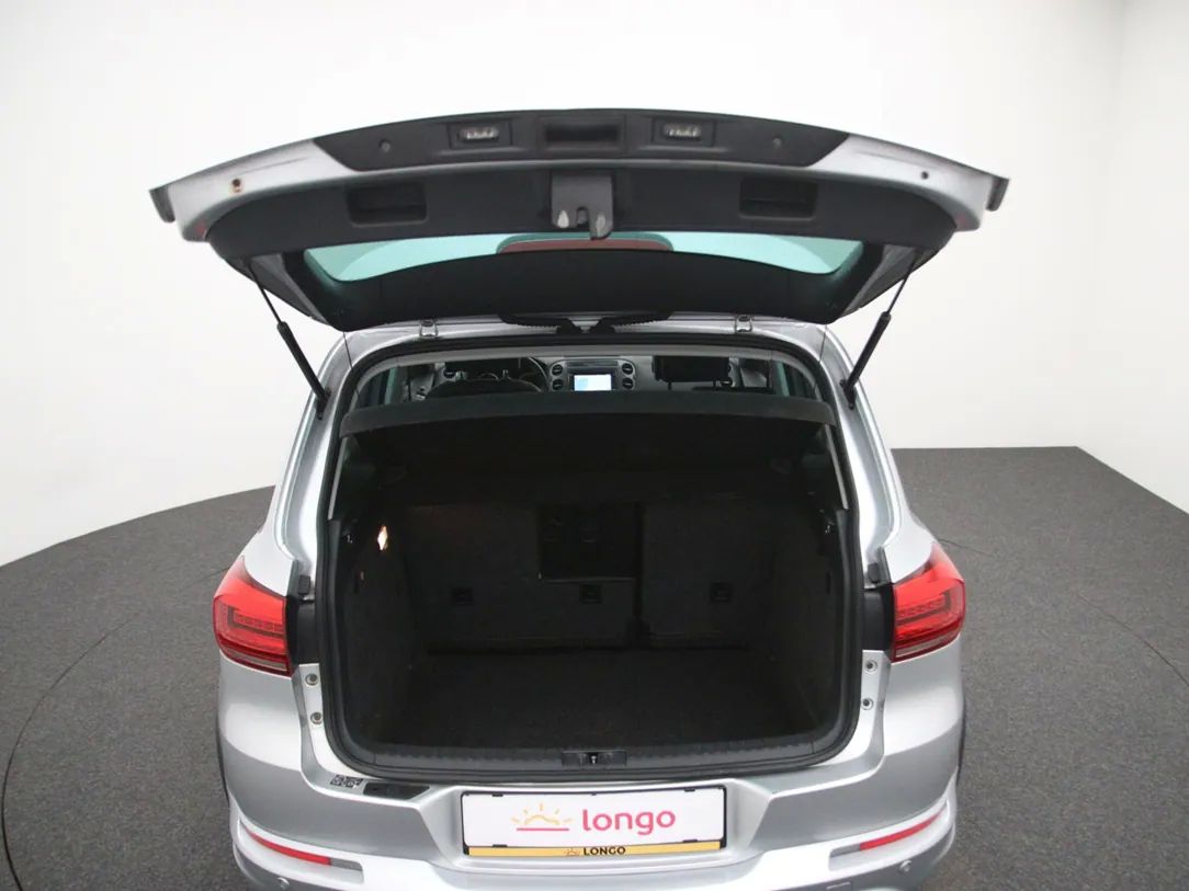 Volkswagen Tiguan | 33