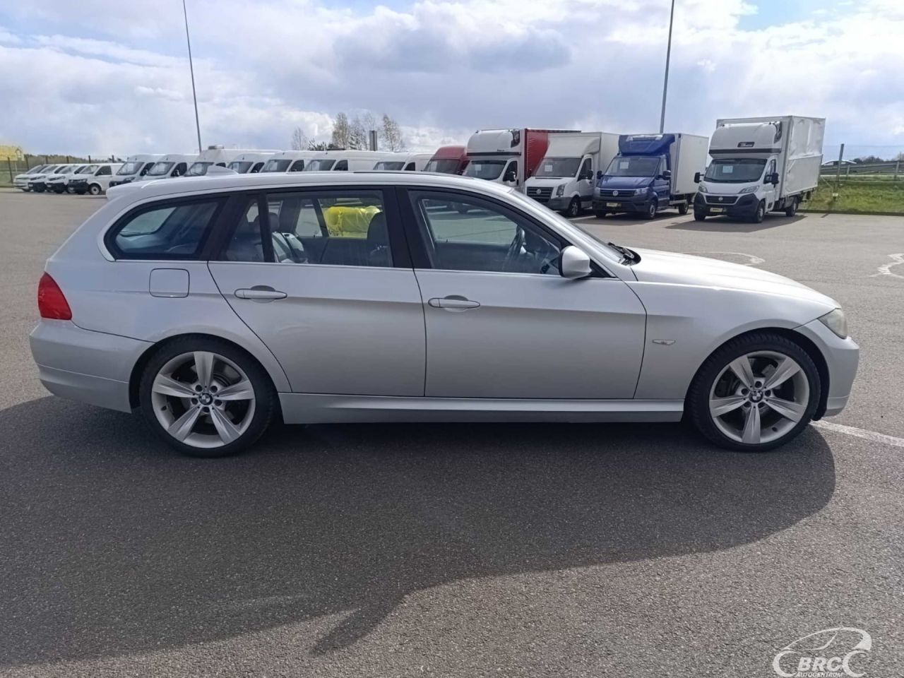 BMW 330 | 5