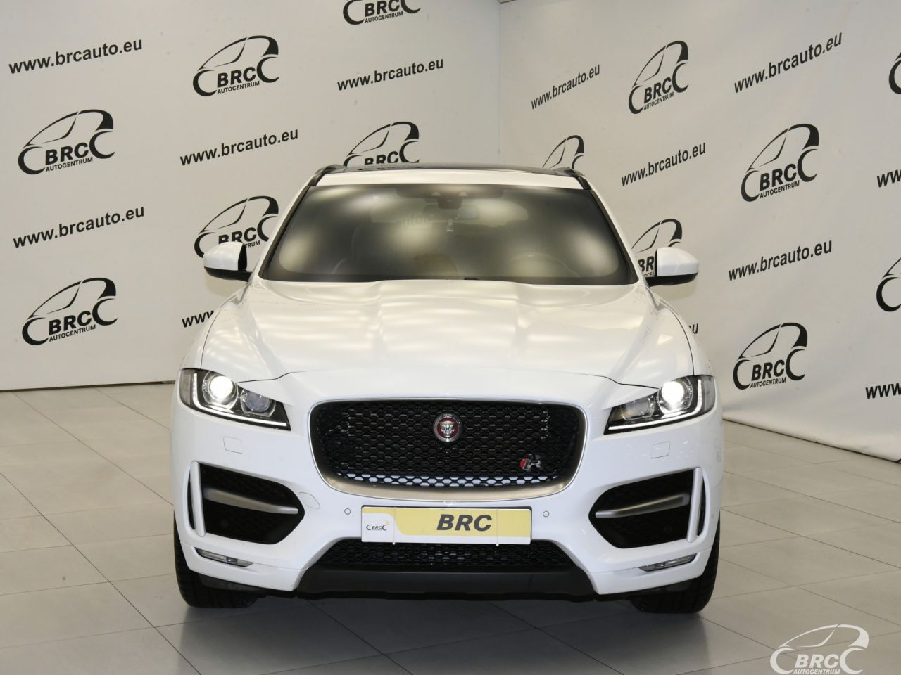 Jaguar F-Pace | 14