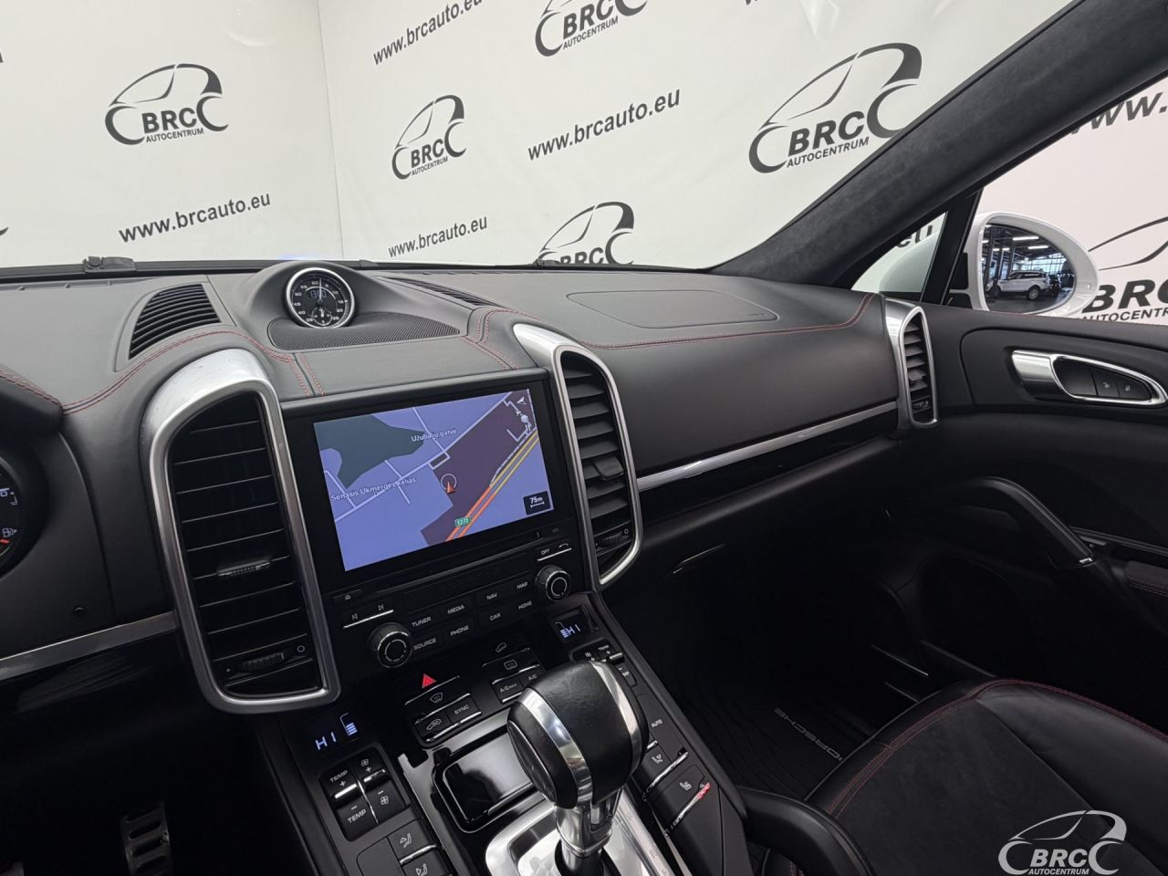 Porsche Cayenne | 29