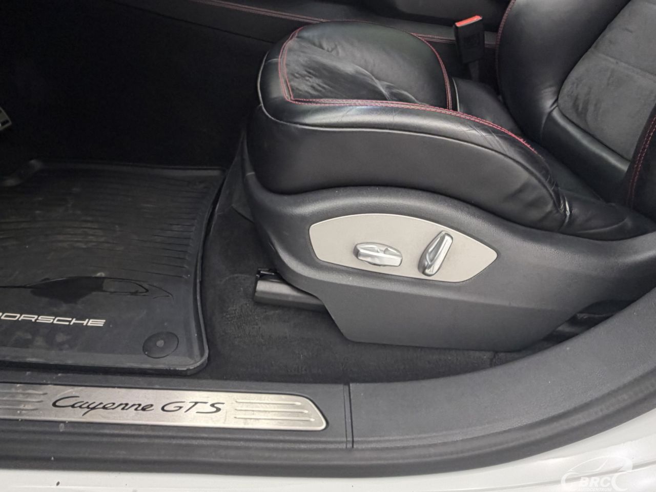 Porsche Cayenne | 24