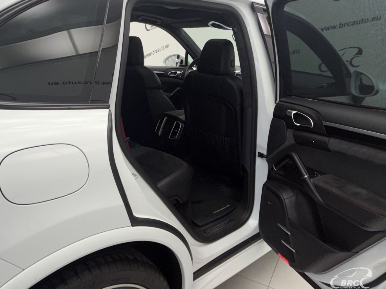 Porsche Cayenne | 15