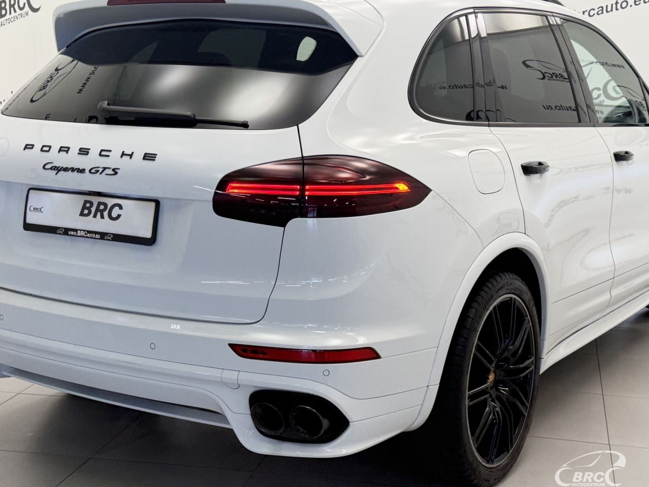 Porsche Cayenne | 50
