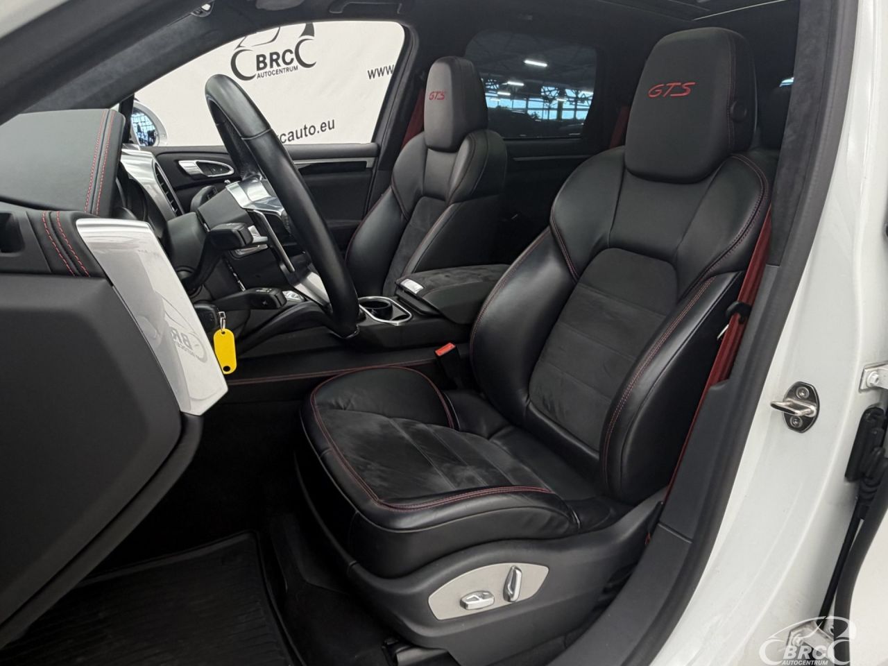 Porsche Cayenne | 25