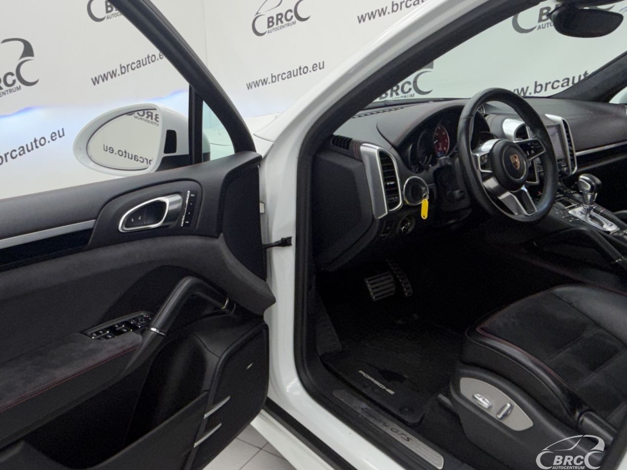 Porsche Cayenne | 21