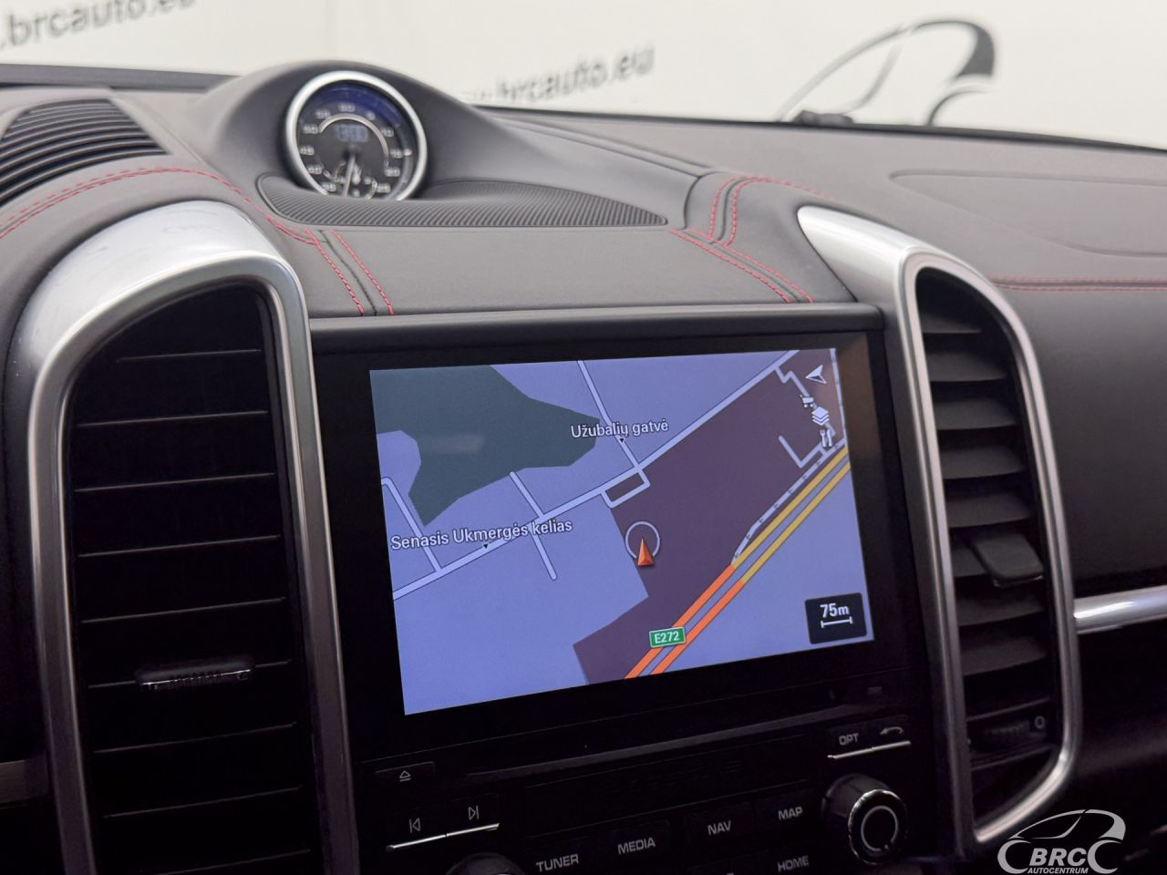 Porsche Cayenne | 35