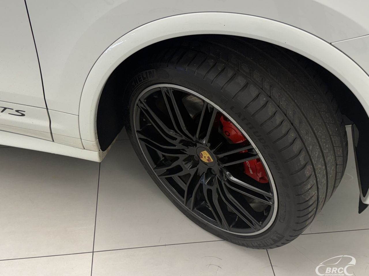 Porsche Cayenne | 44