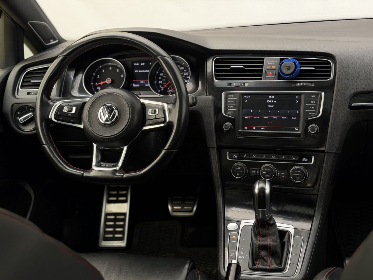Volkswagen Golf | 13