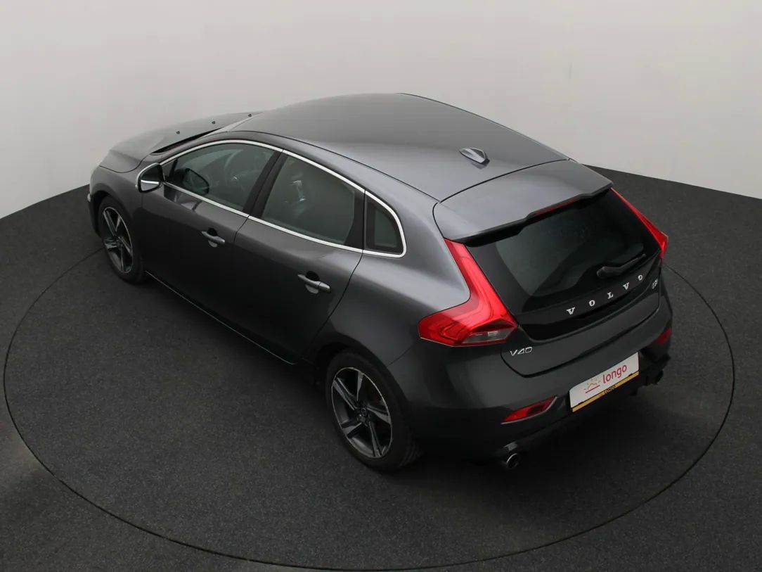 Volvo V40 | 11