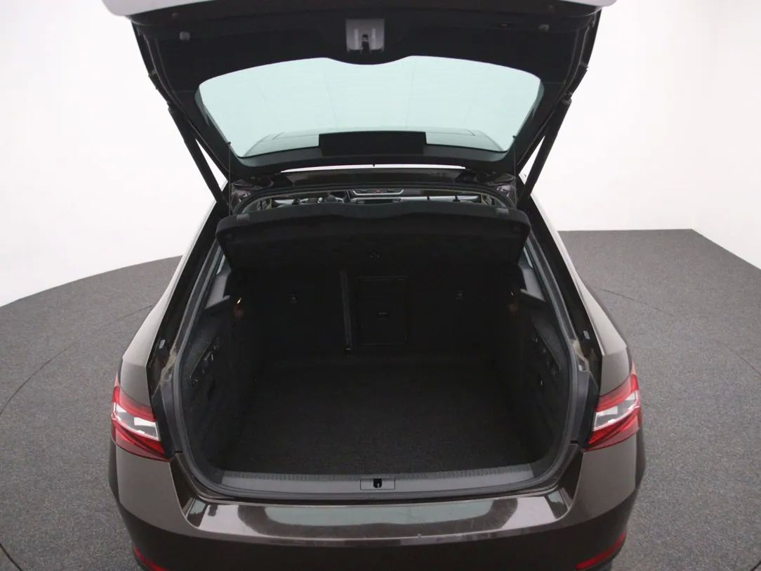 Skoda Superb | 35
