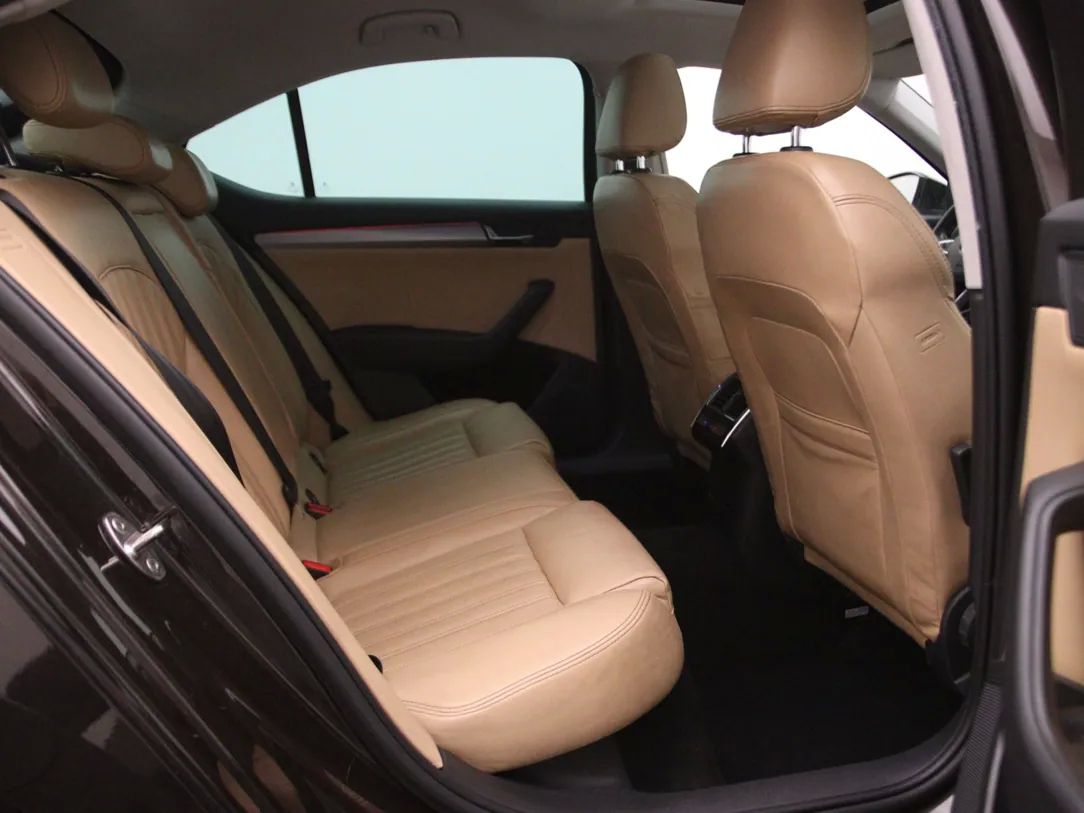 Skoda Superb | 14