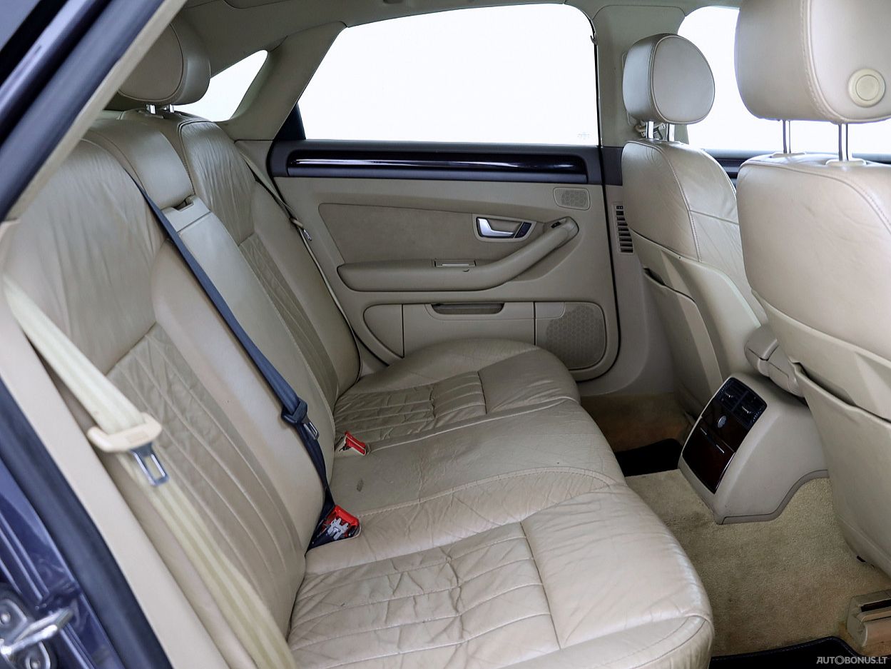 Audi A8 | 6