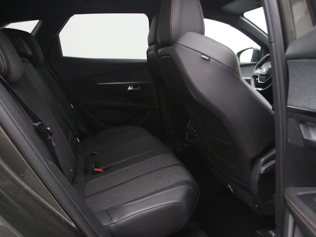 Peugeot 3008 | 14