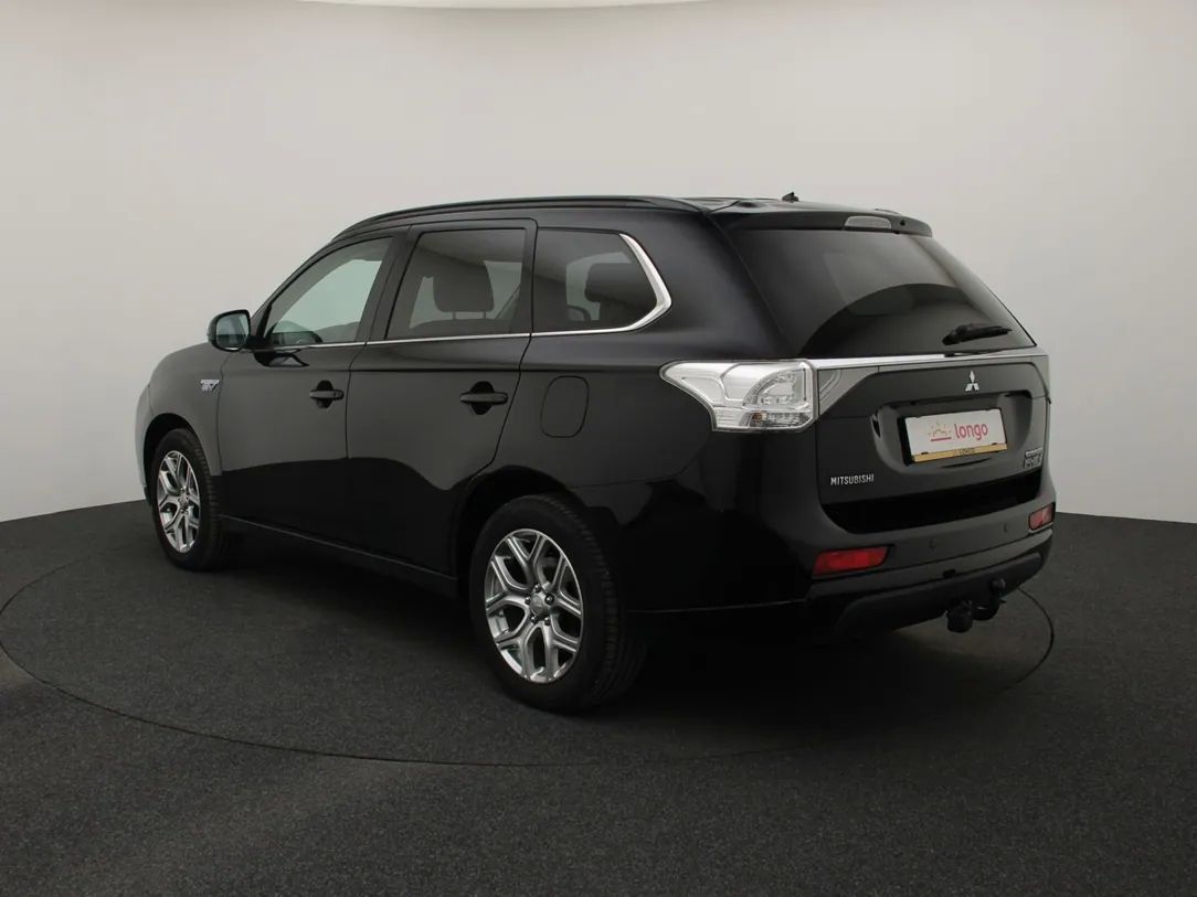 Mitsubishi Outlander | 6