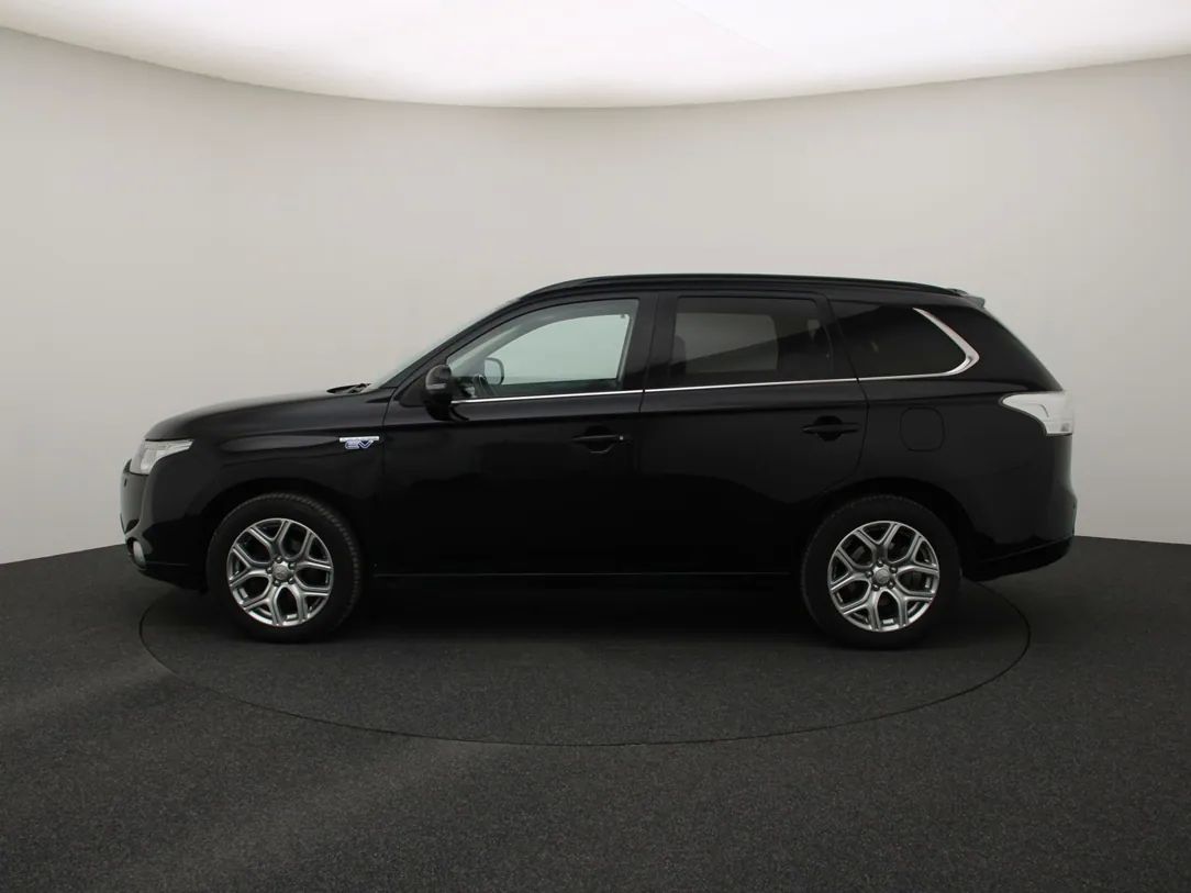 Mitsubishi Outlander | 5