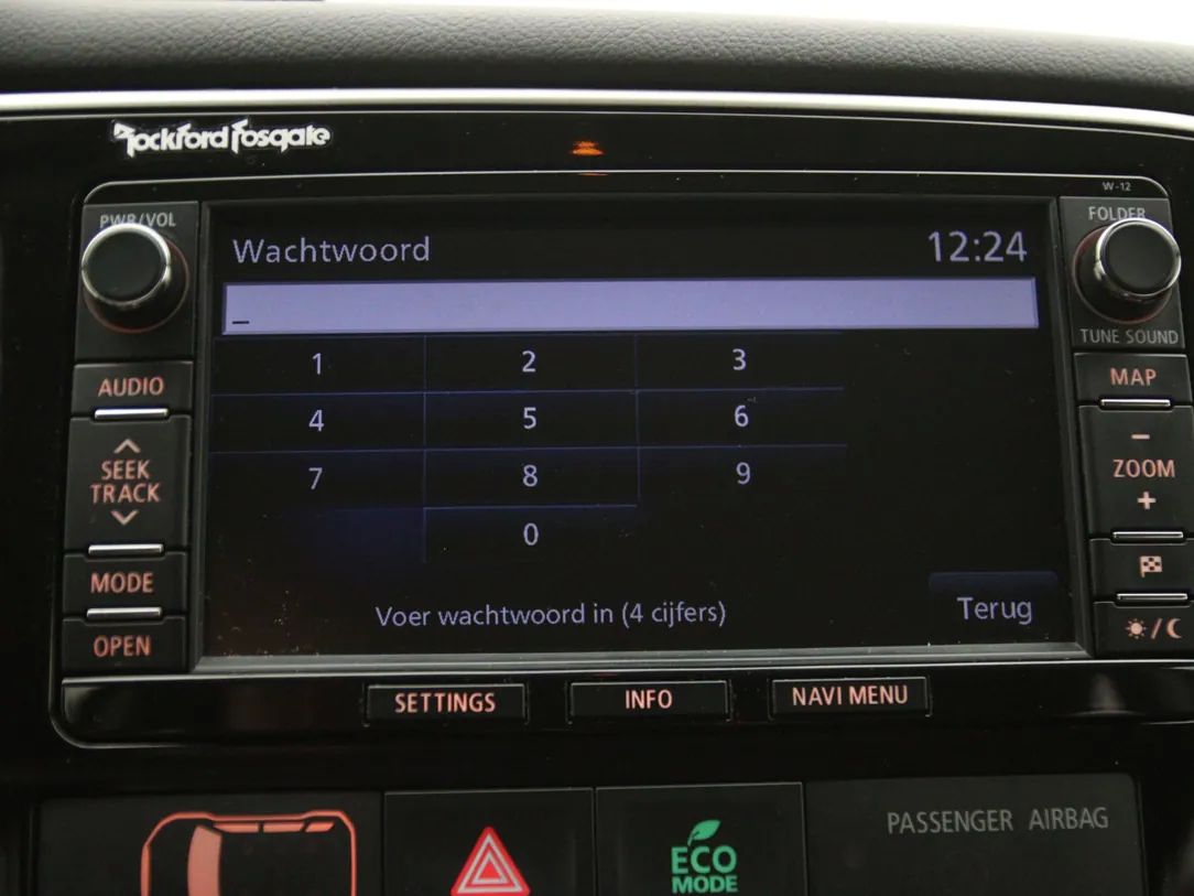 Mitsubishi Outlander | 22