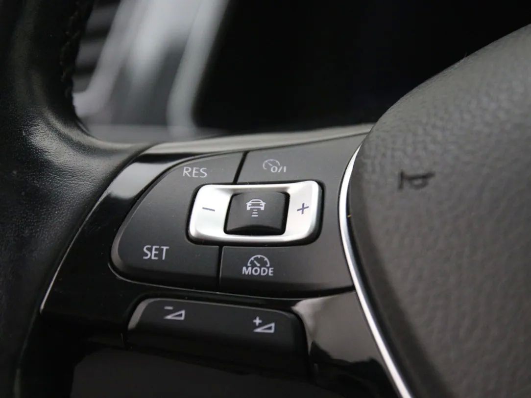 Volkswagen Tiguan | 31