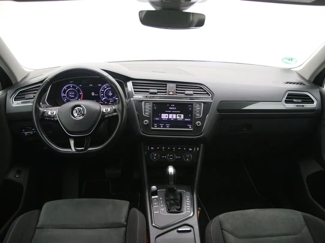 Volkswagen Tiguan | 1