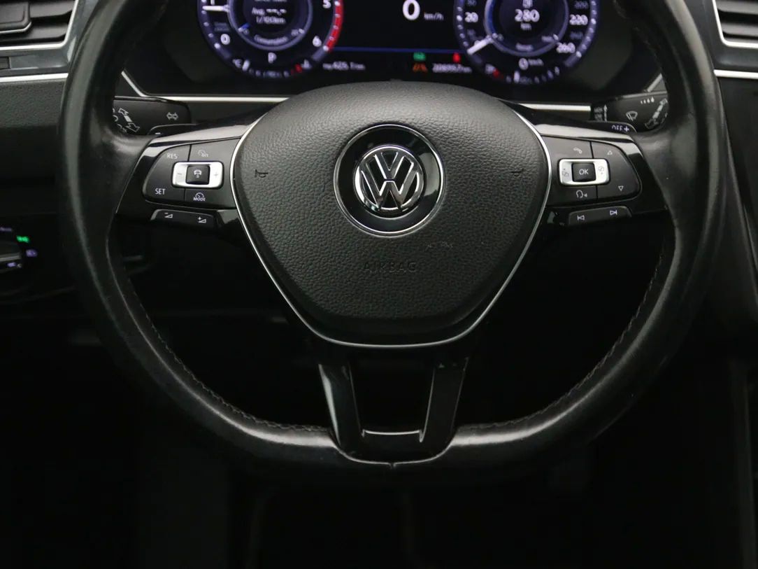Volkswagen Tiguan | 16