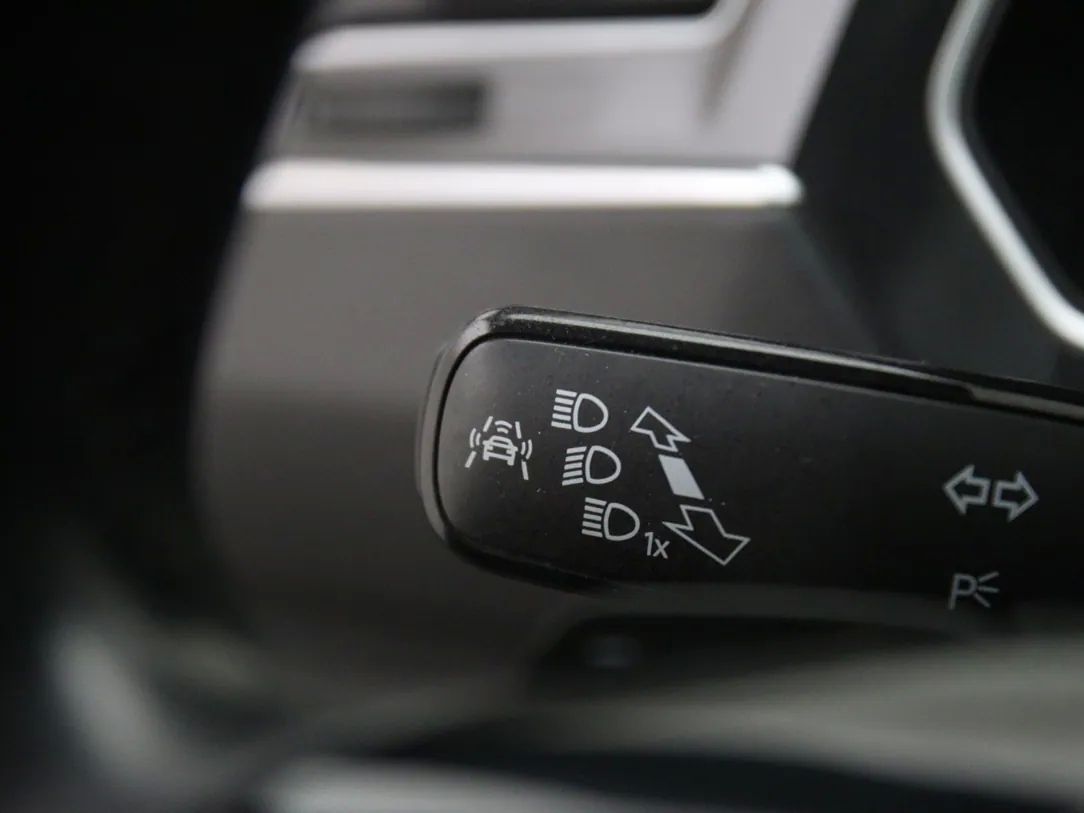 Volkswagen Tiguan | 32