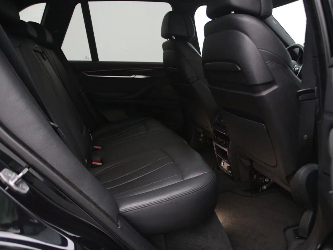 BMW X5 | 14