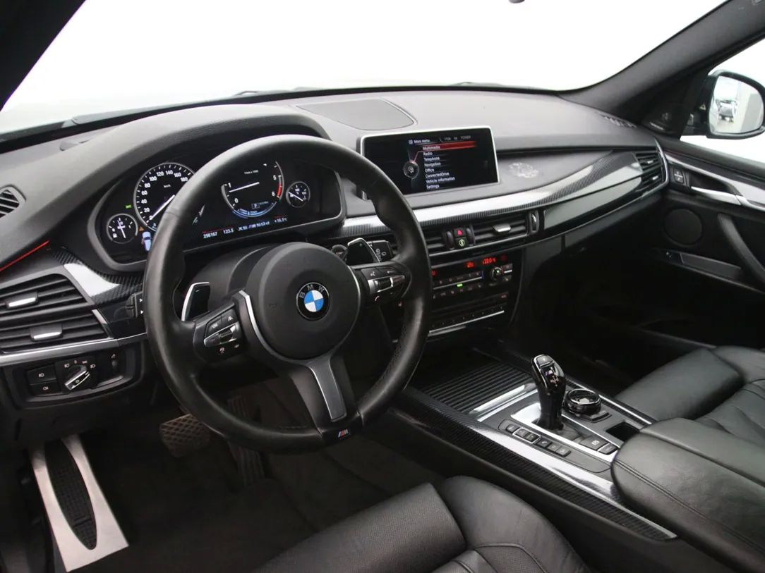 BMW X5 | 15