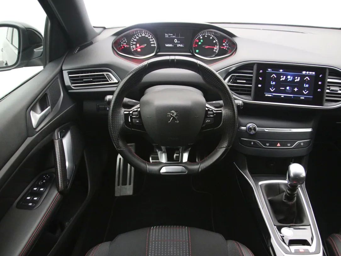 Peugeot 308 | 16