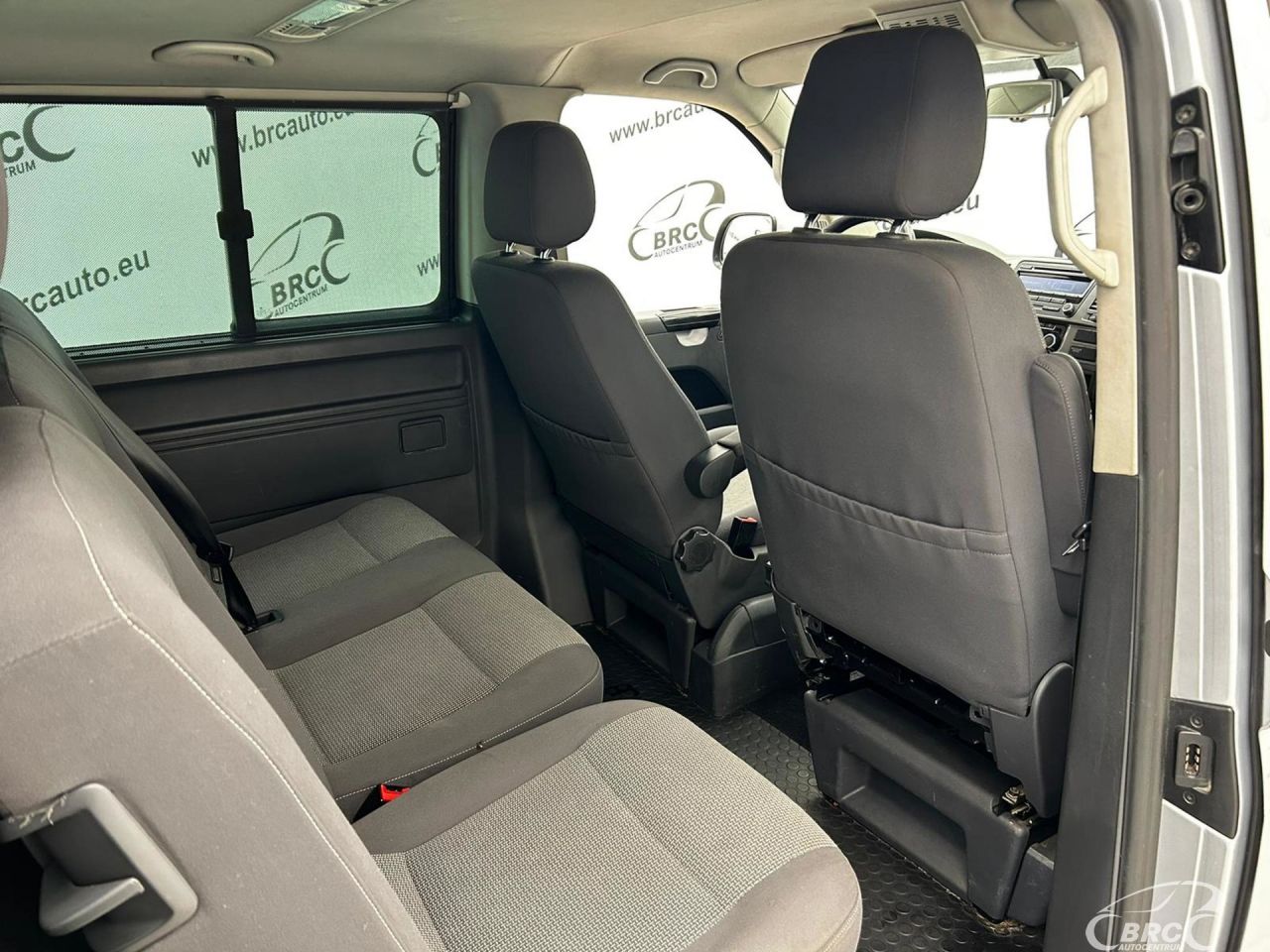 Volkswagen Caravelle | 10