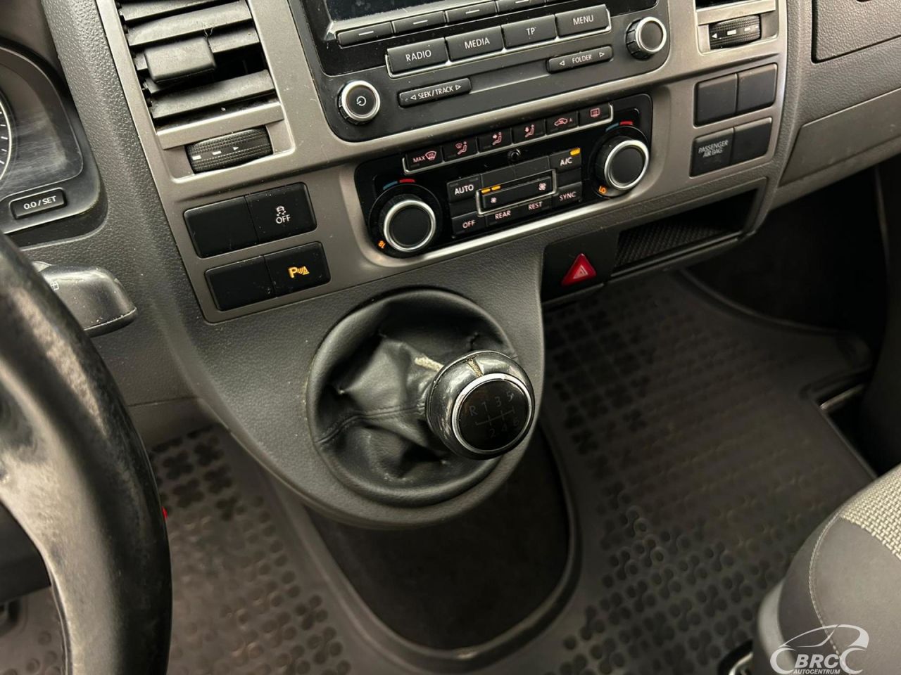 Volkswagen Caravelle | 19