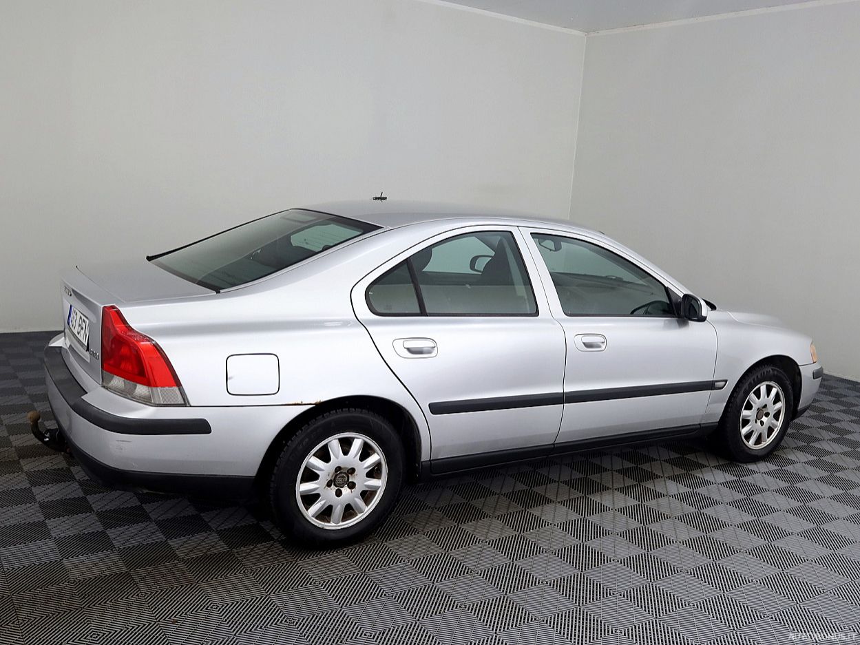 Volvo S60 | 2