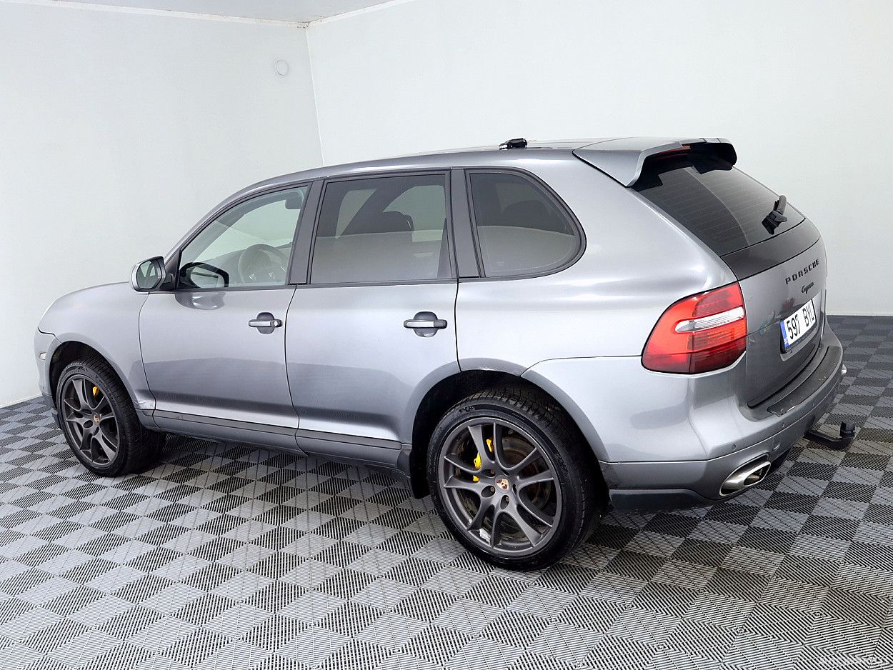 Porsche Cayenne | 3