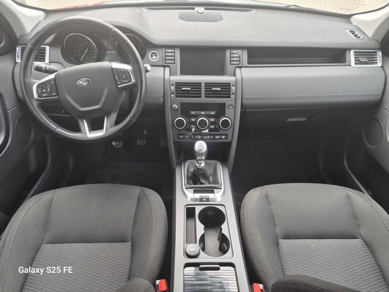 Land Rover Discovery | 6