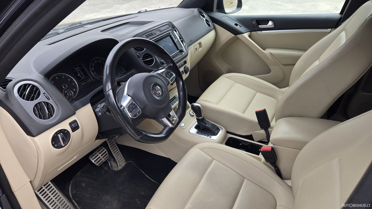 Volkswagen Tiguan | 9